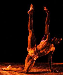 Sayiga Eugene Peabody in Testimony in Dumbo Dance 2008