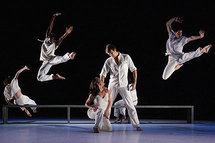 The Bench: (l to r) Susanna Bozzetti, Abdul Latif, Elizabeth Disharoon, Pascal Rekoert, Jen Peters, Josiah Guitian in Jennifer Muller: The Works